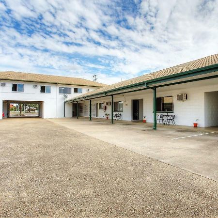 Banjo Paterson Motor Inn Townsville Exterior foto