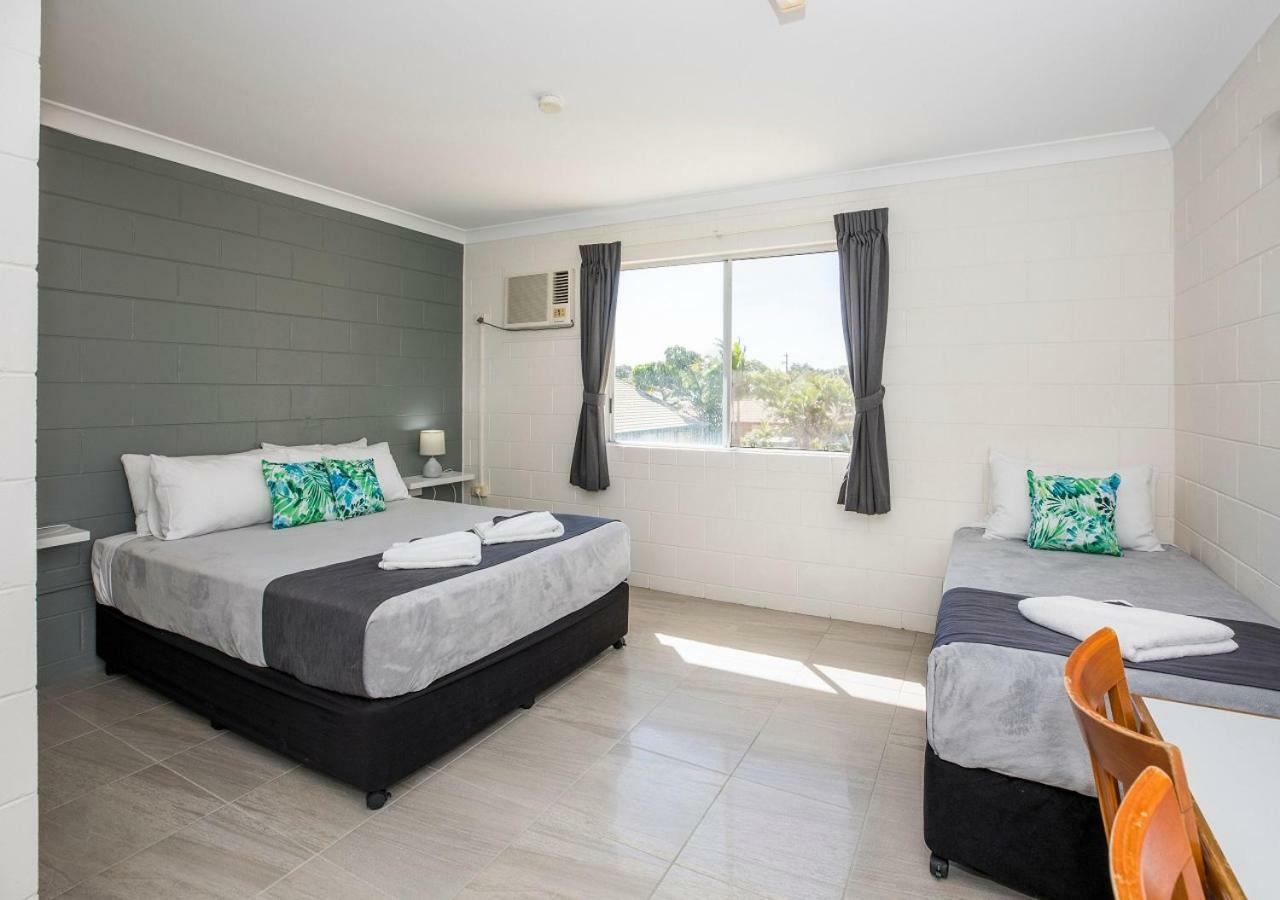 Banjo Paterson Motor Inn Townsville Exterior foto